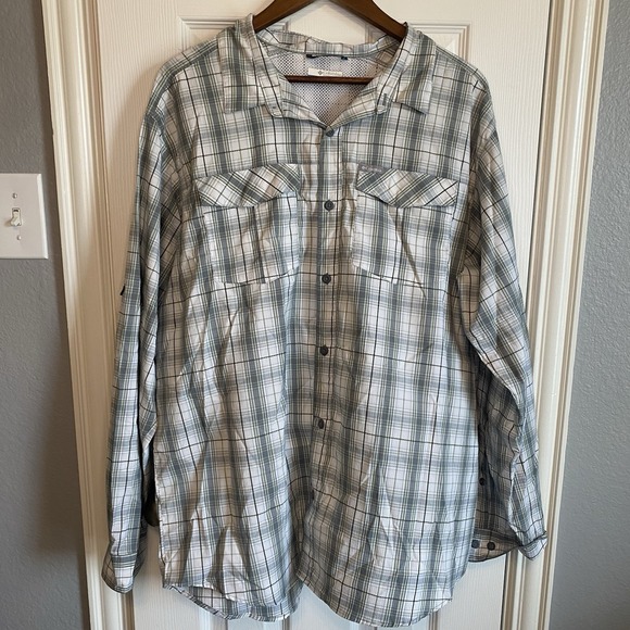 Columbia Shirt Long Sleeve Button Up Plaid Hiking Outdoors Gray Men's Large - Picture 1 of 2